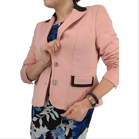 8 • New York & Company • Pale Pink w Black Full Sleeve Blazer - Picture 8 of 16